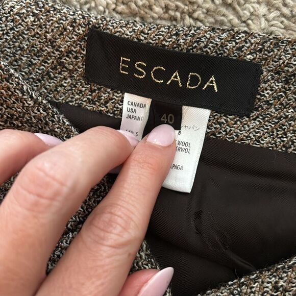 Escada Pleated Tweed Skirt size 40/size 10 - Picture 3 of 3